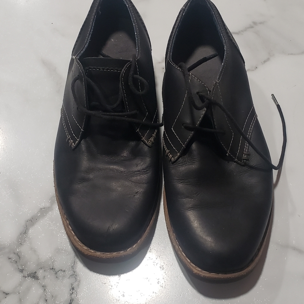 penguins men shoes size 11
